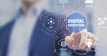 Desde que a pandemia pôs o retalho de pernas para o ar, houve uma aceleração vertiginosa de tecnologias para responder às novas condições.