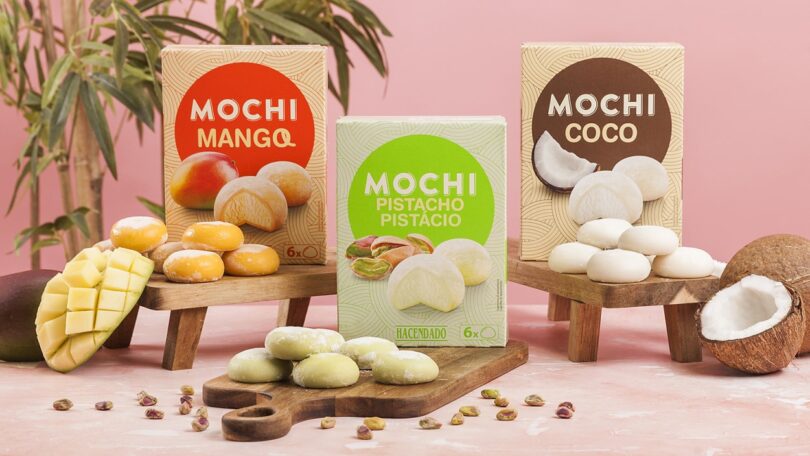 A Mercadona voltou a apostar neste verão no seu sortido de Mochis Gelados, através do novo sabor de pistacho, que se junta à manga e ao coco.