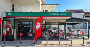 A freguesia de Carreira, em Barcelos, conta agora com a sua primeira loja de proximidade Meu Super, sendo a 14ª loja no distrito de Braga.