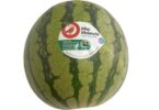 A mini melancia produzida nas regiões do Algarve e Alentejo recebeu o selo Produção Controlada da cadeia de supermercados Auchan.