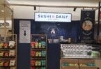 O Pingo Doce inaugurou um espaço de sushi na loja dos Olivais Shopping, em Lisboa. Este é o mais recente dos 13 quiosques Pingo Doce.