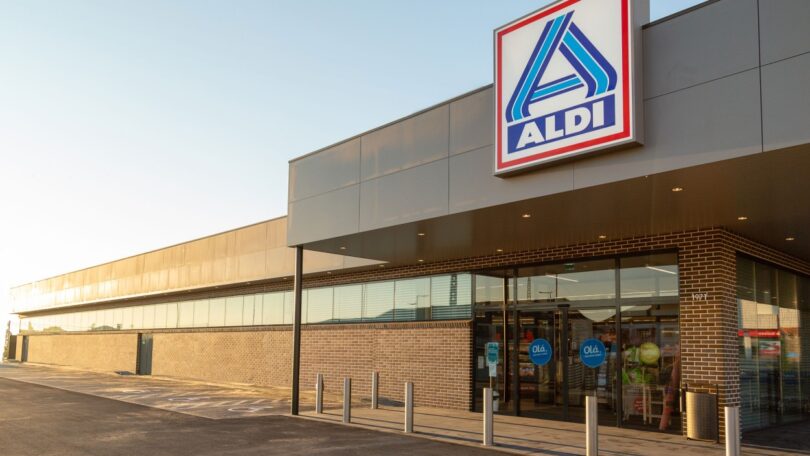 A Aldi Portugal chegou à localidade de Casal do Sapo, na freguesia da Quinta do Conde (Sesimbra), abrindo a sua 15.ª loja em Setúbal.