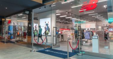 New Balance regressa ao mercado ibérico com loja em Vila do Conde