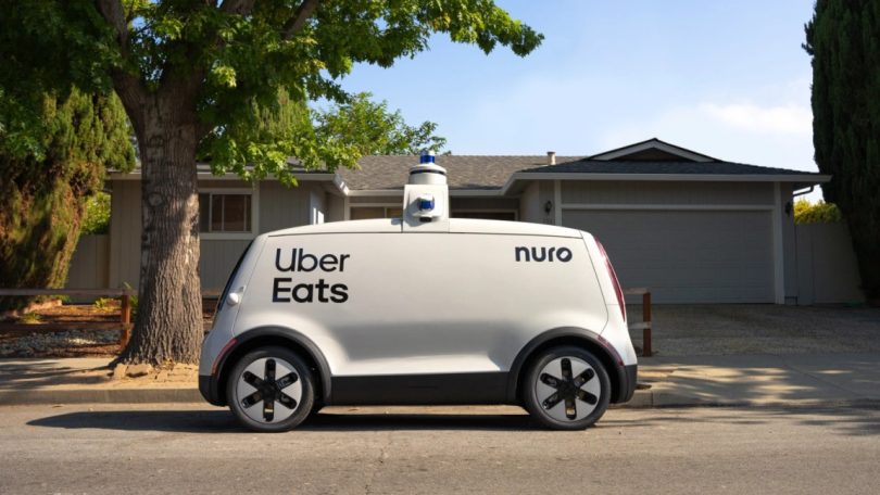 Uber Eats testa entregas com carros autónomos