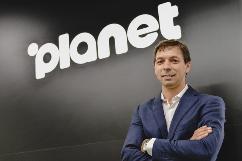 "Os espaços comerciais, sejam físicos ou digitais, devem oferecer aos clientes uma experiência única, completa e simples"