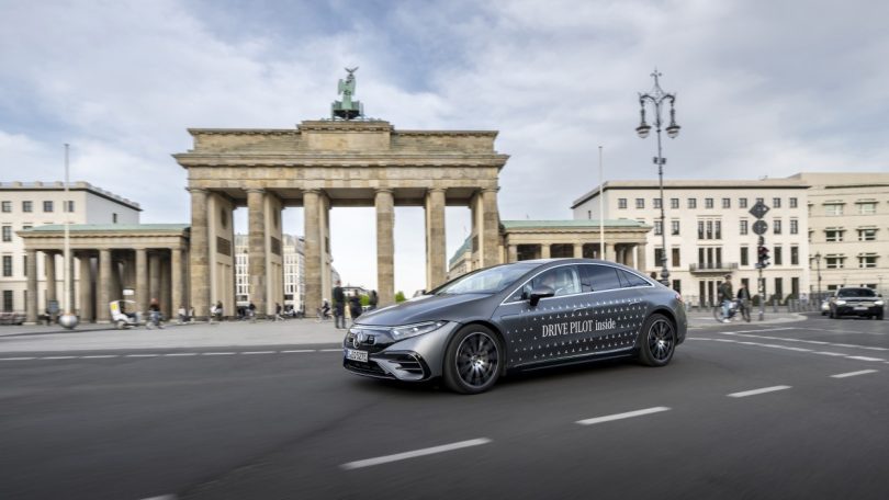 Mercedes-Benz vai disponibilizar sistema de condução automatizada condicional