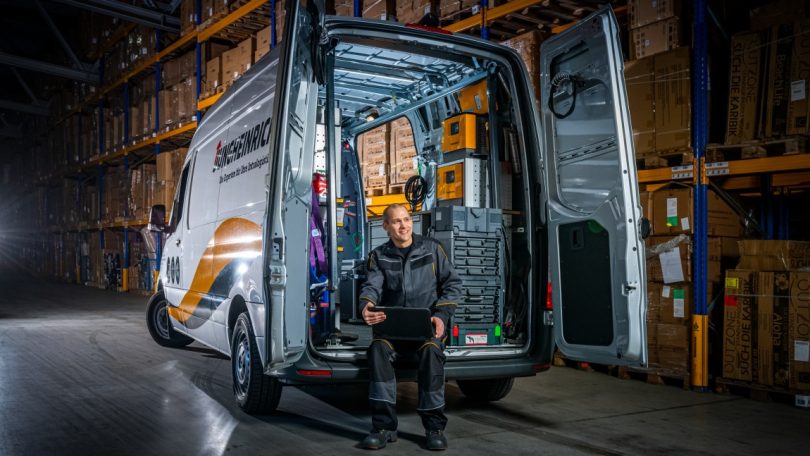 Jungheinrich usa inovadoras carrinhas para reparar baterias de iões de lítio