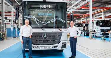 Iniciada produção em série do camião elétrico Mercedes-Benz eEconic