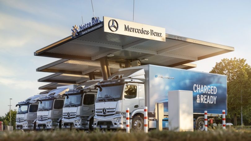Mercedes abre parque de carregamento para acelerar transição elétrica de clientes