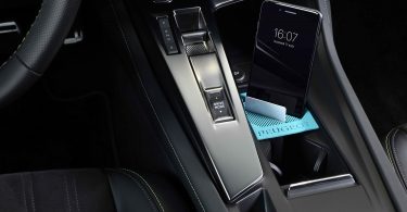 A Peugeot criou uma gama de acessórios específicos para o novo Peugeot 308 fabricada através da tecnologia de impressão 3D.