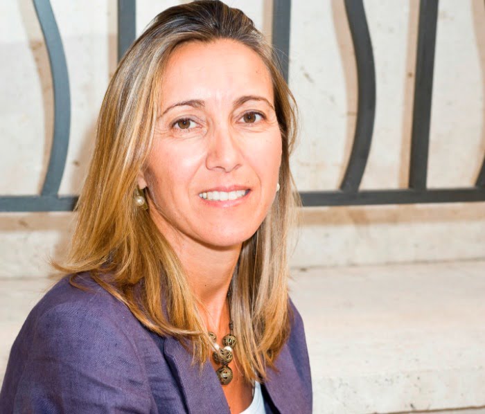 Raquel Serradilla Call Center Magazine