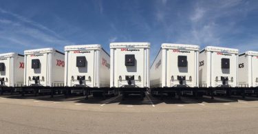 XPO adquire 100 semirreboques para expandir o transporte multimodal na Península Ibérica