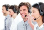 Operadores de call center correm risco de perder audição