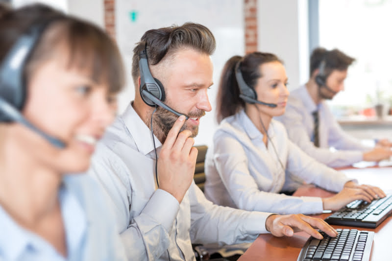 Contratos sem termo nos contact centers aumentam para 49%