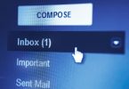 Consumidores continuam a preferir o email para contactar com as empresas