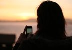 girl with smart phone