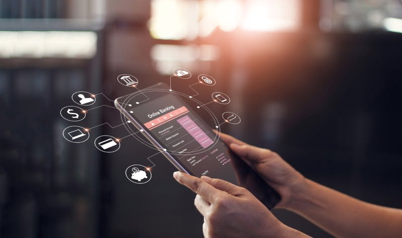Banca não vai poder cobrar comissões nos canais digitais até junho