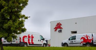 Projeto das embalagens eco reutilizáveis junta CTT e Decathlon