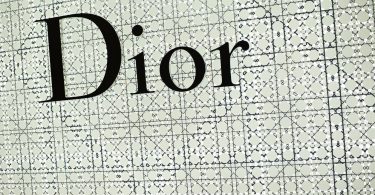 DIOR