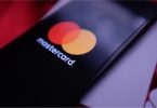 Mastercard alarga colaboração com empresas financeiras para aumentar segurança do ecossistema de Open Banking
