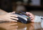 Transações aumentam e contactless regista “aumento histórico” com o desconfinamento