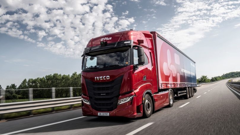 Iveco testa camiões automatizados na via pública alemã