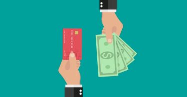 Cartão ou dinheiro? A preferência dos consumidores