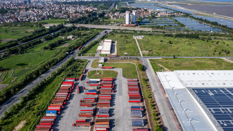 Armazenamento industrial outdoor deverá crescer 4,5% ao ano até 2028