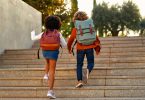 Compras de material escolar? É na loja física para a maioria dos consumidores