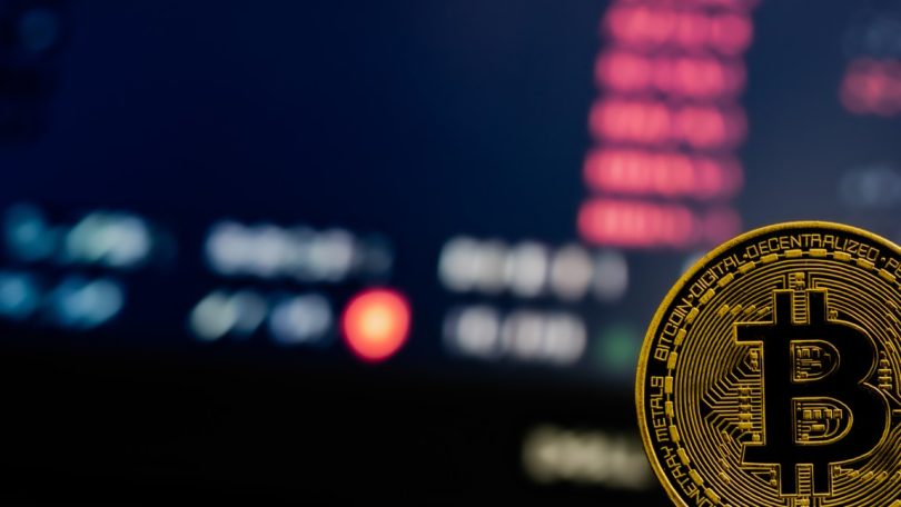 Portugal é um dos 48 países que quer combater evasão fiscal de criptoativos a partir de 2027