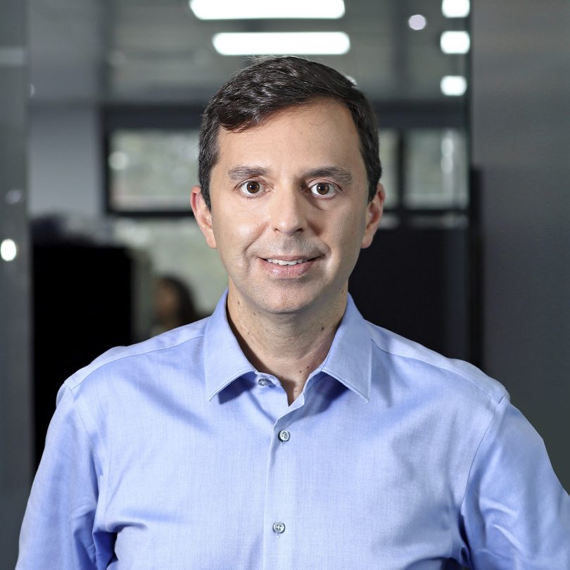 “Os pagamentos contactless continuam a expandir-se, agora impulsionados por dispositivos móveis e wearables”
