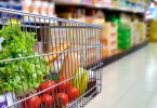 Preço dos produtos essenciais baixa 4% um mês após o fim do IVA zero